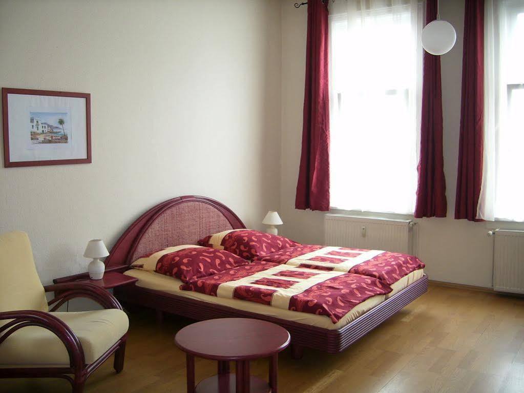 Pension Gerber Эрфурт Экстерьер фото