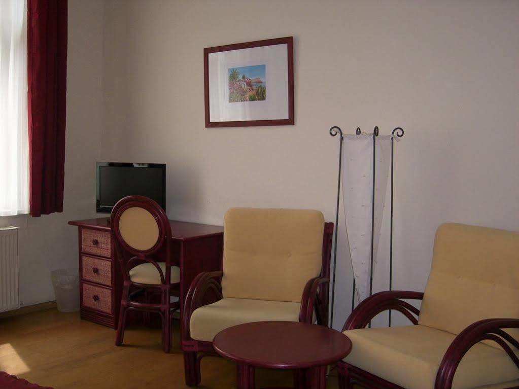 Pension Gerber Эрфурт Экстерьер фото